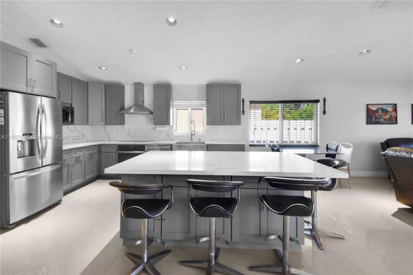 Cameron Lake, 211 Cameron Ct, Weston, Florida 33326, image 2