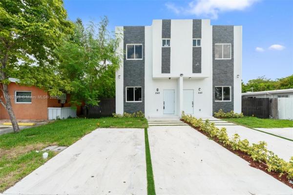 Collier City, 2145 NW Fourth St, Pompano Beach, Florida 33069, image 1