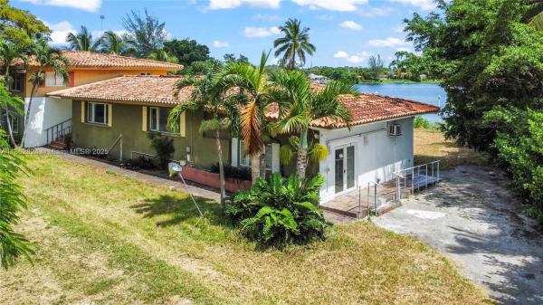 Mc Cahills Bluebird Lake Park, 4399 SW 89th Ave, Olympia Heights, Florida 33165, image 2