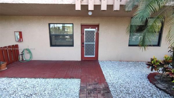 Palm Lakes, 7220 Lake Cir Dr #106, Margate, Florida 33063, image 1