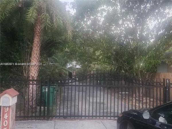 9407 NW 4th Ave, Miami, Florida 33150, image 1