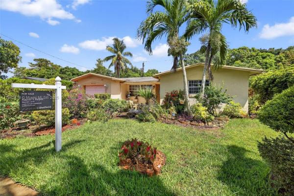 Castle Gardens, 4921 NW 23rd St, Lauderhill, Florida 33313, image 3
