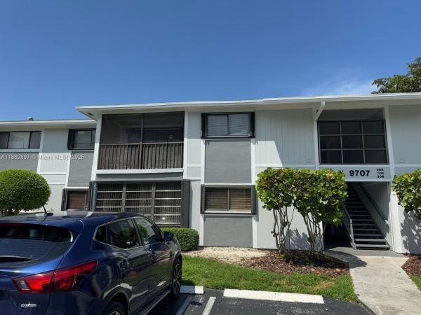 9707 Hammocks Blvd #205, Unincorporated Dade County, Florida 33196, image 1