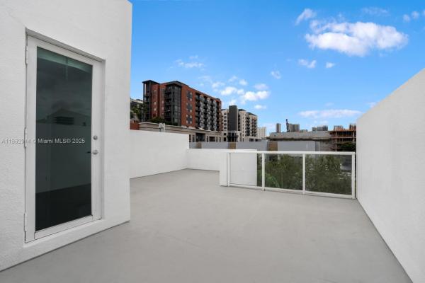 315 NE 7th St #315, Fort Lauderdale, Florida 33304, image 1