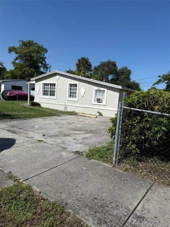Sunrise Heights, 871 NW 34th Way #871, Lauderhill, Florida 33311, image 1