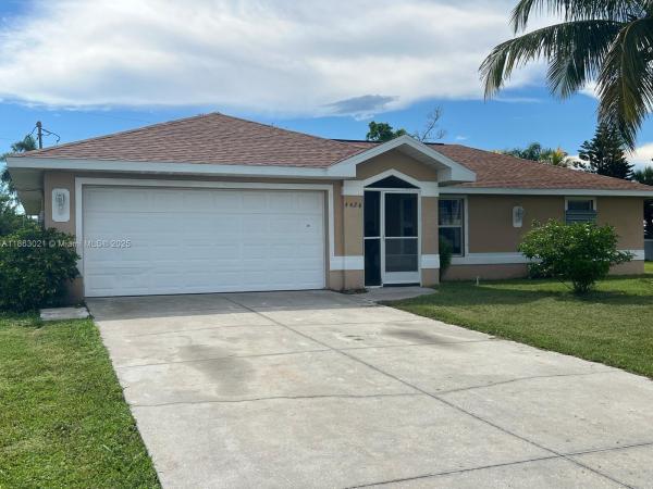 4426 SW Santa Barbara Pl, Cape Coral, Florida 33914, image 2