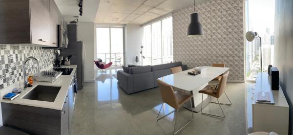 Centro, 151 SE 1st St 2401, Miami, Florida 33131, image 1