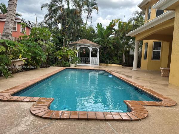6049 SW 165th Ave, Miami, Florida 33193, image 1