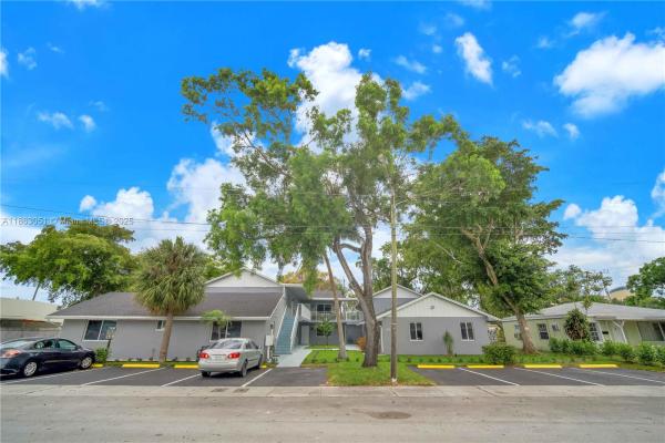 414 SE 14th St #7, Fort Lauderdale, Florida 33316, image 1