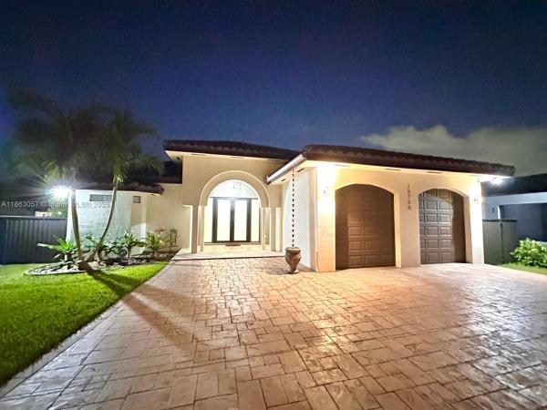 Palmetto Bay Residential, 15750 SW 90th Ave, Palmetto Bay, Florida 33157, image 1