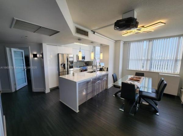 Turnberry On The Green, 19501 W Country Club Dr 1508, Aventura, Florida 33180, image 1