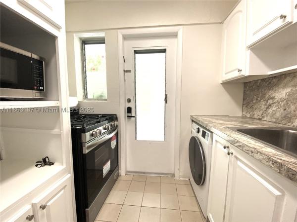 Park Haven, 932 Euclid Ave #2, Miami Beach, Florida 33139, image 2
