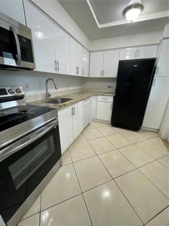 447 NE 195 St 317, Unincorporated Dade County, Florida 33179, image 1