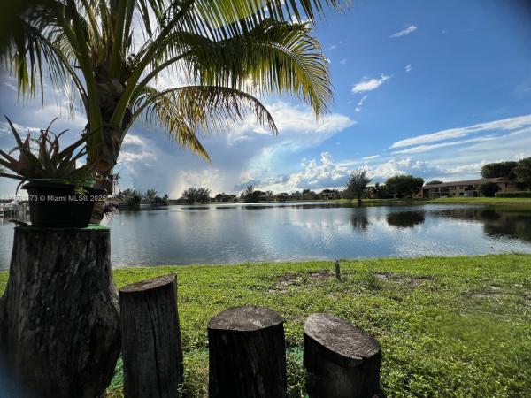 Lago Grande, 6590 W 24th Ct 106-24, Hialeah, Florida 33016, image 1