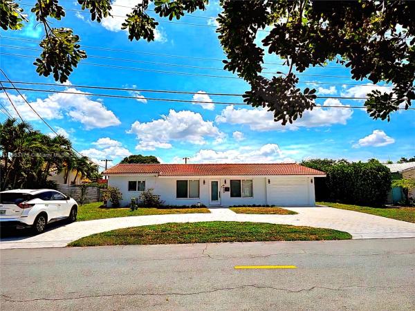 Coral Ridge Isles, 1430 NE 53rd Ct, Fort Lauderdale, Florida 33334, image 1