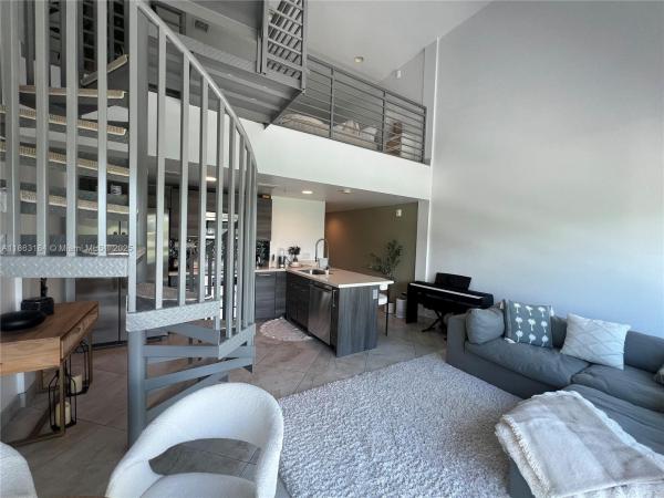 421 Meridian, 421 Meridian Ave #16, Miami Beach, Florida 33139, image 1