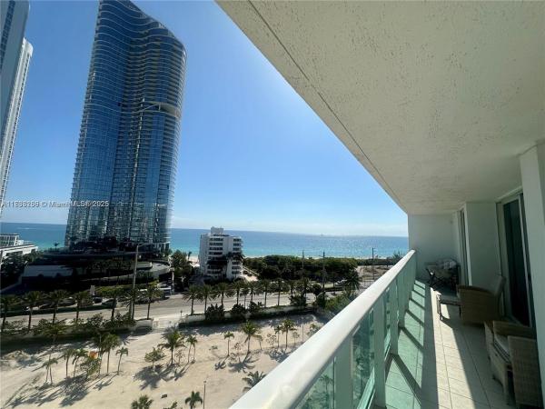 Arlen House East, 100 Bayview Dr #1114, Sunny Isles Beach, Florida 33160, image 1