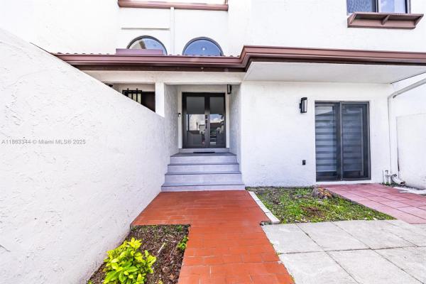 1231 SW 124th Ct #25-C, Tamiami, Florida 33184, image 3