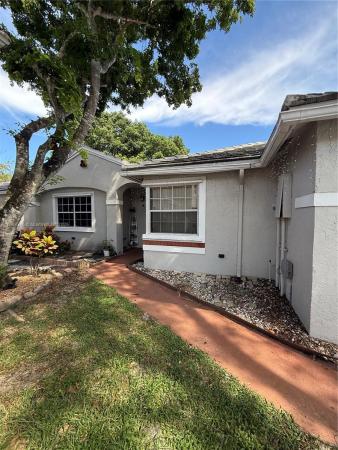 Quatraine At Jacaranda, 9834 NW 2nd Ct, Plantation, Florida 33324, image 1