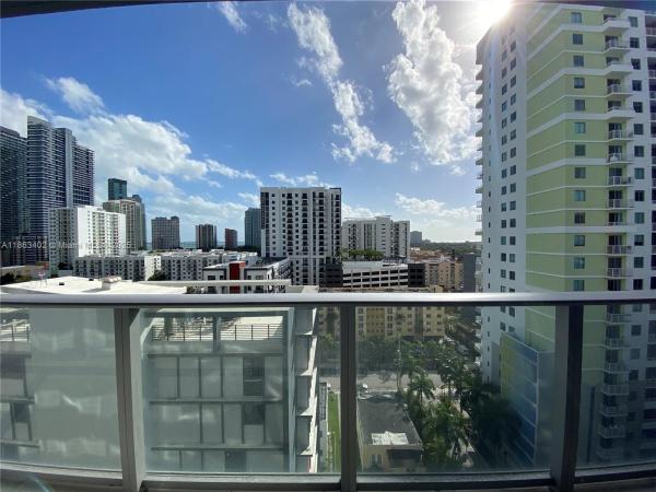 Brickell Ten, 1010 SW 2nd Ave #610, Miami, Florida 33130, image 2