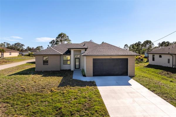 3601 28th St Sw, Lehigh Acres, Florida 33976, image 1