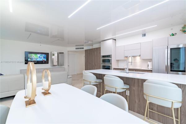 King David Of Sunny Isles, 17555 Atlantic Blvd 508, Sunny Isles Beach, Florida 33160, image 1