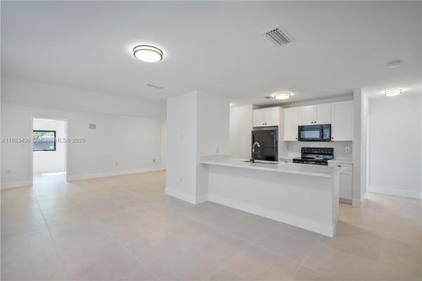 Rucks Park, 490 NE 141st St #490, North Miami, Florida 33161, image 1