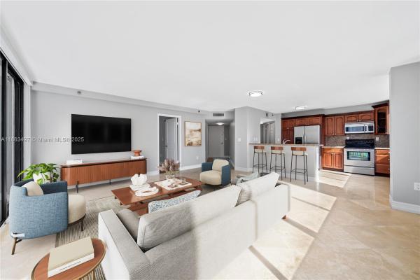 Brickell Key Two, 540 Brickell Key Dr 815, Miami, Florida 33131, image 1
