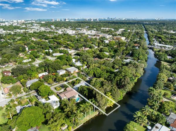 12800 Griffing Blvd, Miami, Florida 33161, image 1