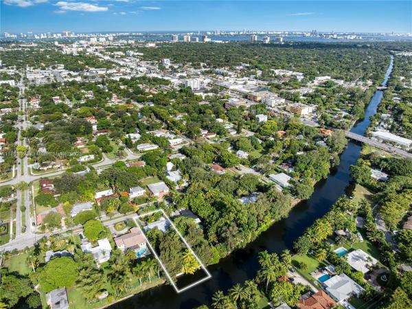 Griffing Biscayne Park Estates, 12800 Griffing Blvd, North Miami, Florida 33161, image 3