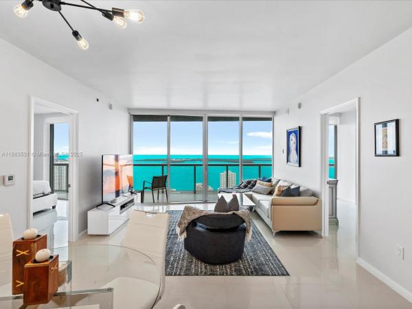 Icon Brickell Tower 1, 465 Brickell Ave #4605, Miami, Florida 33131, image 1