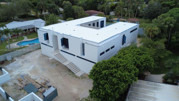 Bobby Estate, Kendall, Florida 33176, image 2
