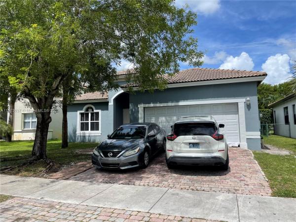 1352 SE 16th Ave, Unincorporated Dade County, Florida 33035, image 1