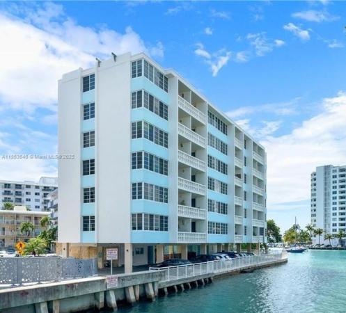 Bonne Vie, 1670 Lincoln Ct #3B, Miami Beach, Florida 33139, image 1