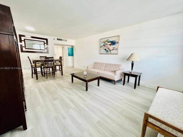 The Decoplage, 100 Lincoln Rd 535, Miami Beach, Florida 33139, image 1