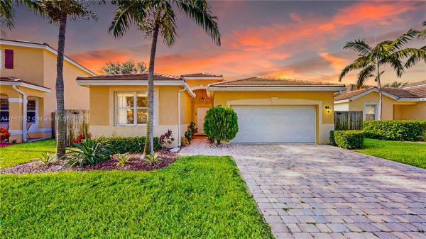 3090 SE 7th Ct, Homestead, Florida 33033, image 1