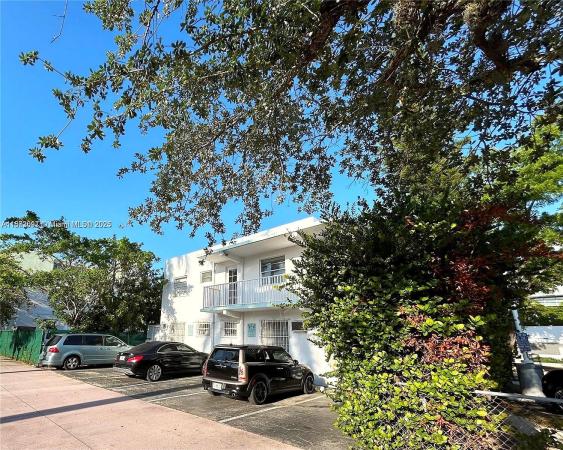 323 Washington Ave, 323 Washington Ave #1, Miami Beach, Florida 33139, image 3
