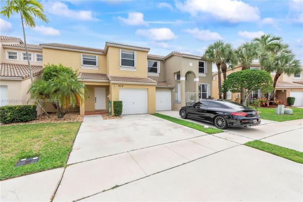 Park Crossing, 1412 NW 154th Ln, Pembroke Pines, Florida 33028, image 1