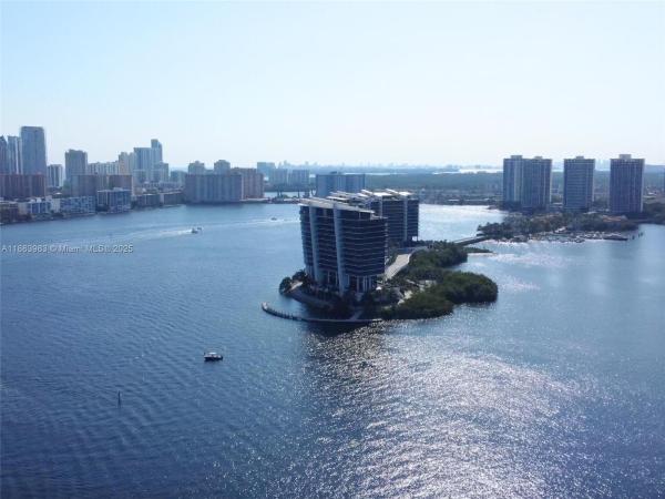 Mystic Pointe Tower 500, 3530 Mystic Pointe Dr 3014, Aventura, Florida 33180, image 1