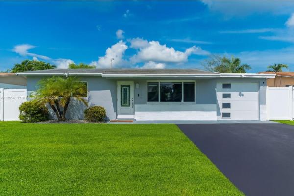Summertime Isles, 5209 SW 95th Ave, Cooper City, Florida 33328, image 1