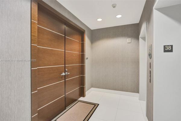 Trump Royale, 18201 Collins Ave #3804, Sunny Isles Beach, Florida 33160, image 1