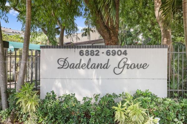 Dadeland Grove, 6900 N Kendall Dr #A405, Pinecrest, Florida 33156, image 1