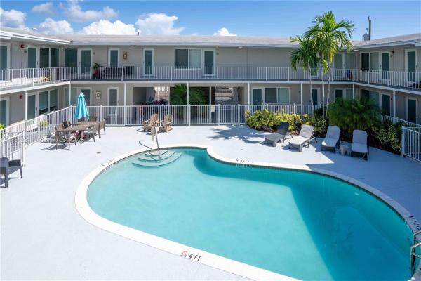 Isle Of Normandy, 1940 Biarritz Dr #5, Miami Beach, Florida 33141, image 1