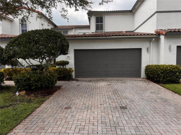 Admirals Cove, 876 W Spinnaker Dr W, Hollywood, Florida 33019, image 1
