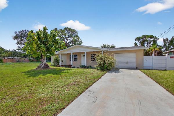 Lakewood Park, 7107 Penny Ln, Fort Pierce, Florida 34951, image 1