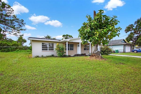 Lakewood Park, 7107 Penny Ln, Fort Pierce, Florida 34951, image 3