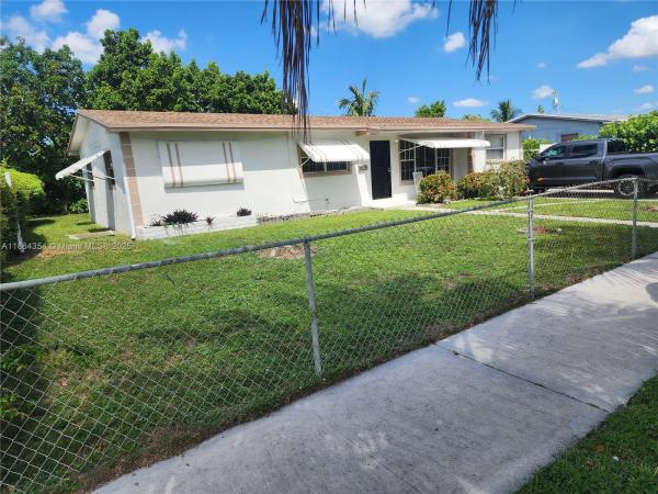 Scott Lake Manor, 17200 NW 11th Ave, Miami Gardens, Florida 33169, image 1