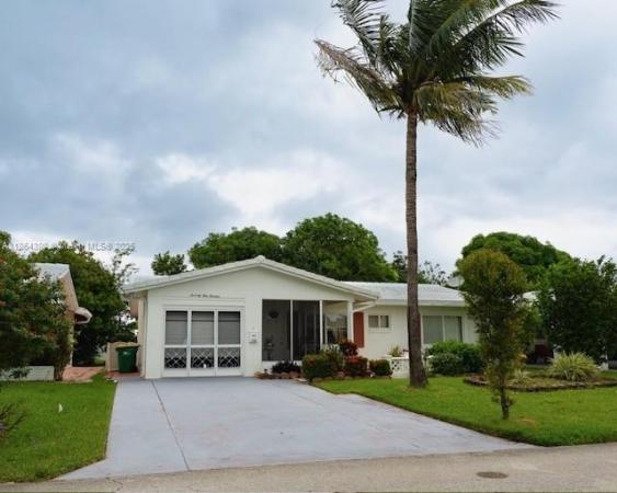 Faircrest 14, Tamarac, Florida 33321, image 1