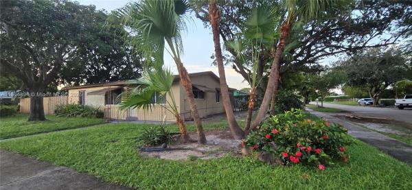 Boulevard Heights, 502 N 70th Way, Hollywood, Florida 33024, image 1