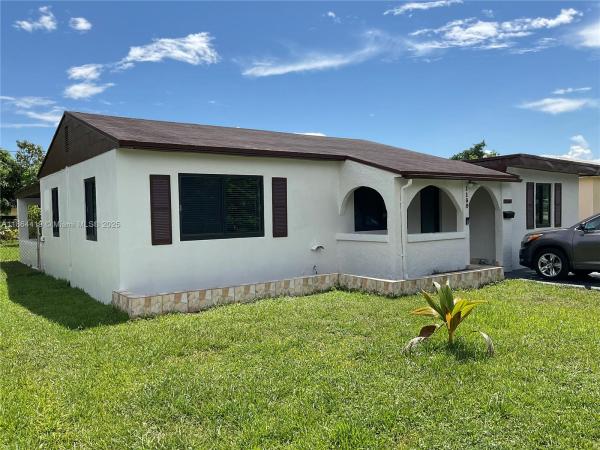 Biscayne Highlands, 1150 NE 143rd St, North Miami, Florida 33161, image 3